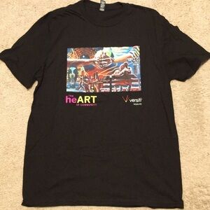 Fun! Chicago Mural t-shirt.